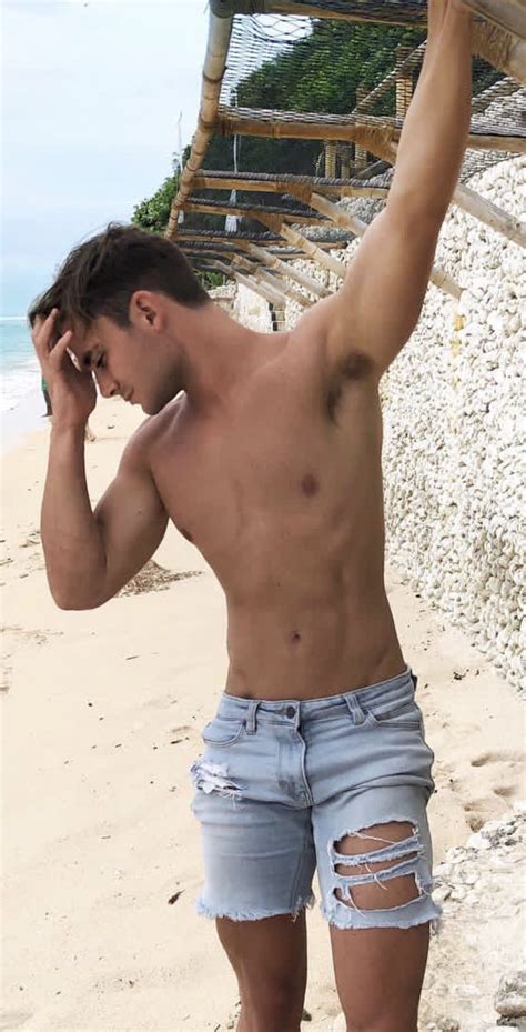 Fit Men Bodies, Stripped Shirt, Slips, Blonde Guys, Shirtless Men, Boys ...