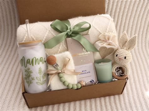 New Mom and Baby Gift Box with Blanket, Gift for Women After Birth ...