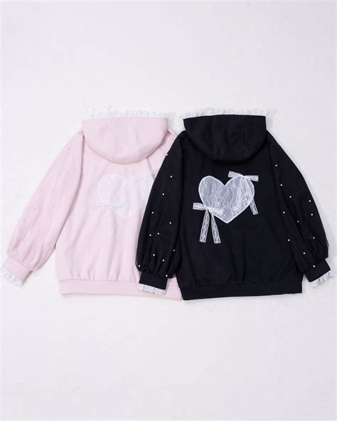 Devil Inspired | Happy weekends 😊😊😊 Model Douyin ID: gangtiemenglan ...