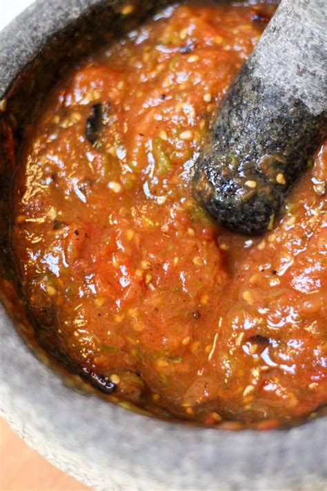 Authentic Mexican Salsa de Molcajete Recipe - Cueva's Kitchen