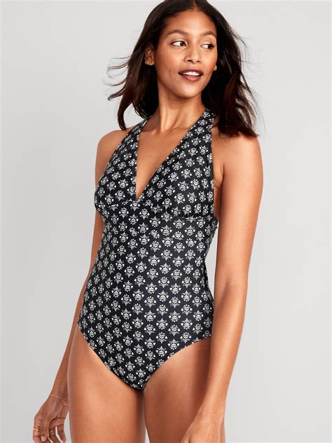 Old Navy Matching V-Neck One-Piece Swimsuit for Women black - 552994012