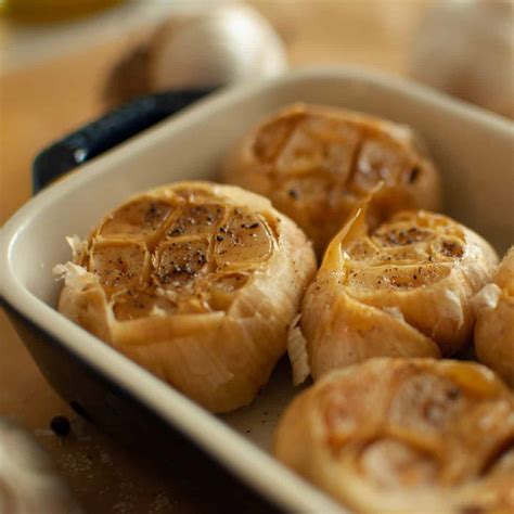 Whole Roasted Garlic