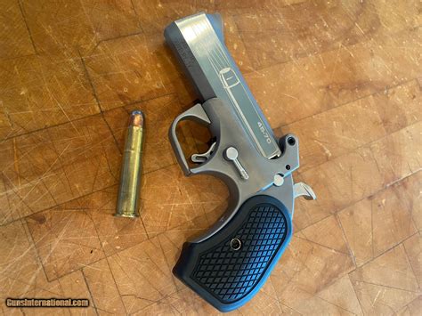 BOND ARMS CYCLOPS 45-70 DERRINGER