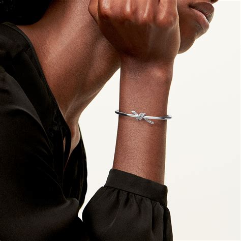 Page 7 - Bangles | Tiffany & Co. US