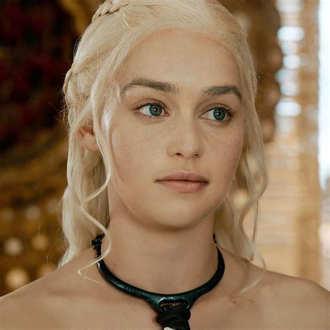 daenerys targaryen icon | Game of thrones girl, Daenerys targaryen ...