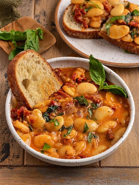Whether you call them Marry Me Butter Beans or Tuscan White Beans, this ...