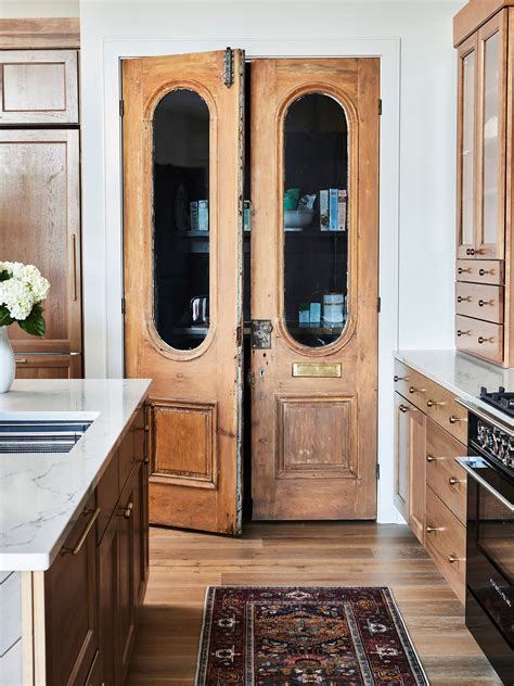 25 Pantry Door Ideas for a Standout Kitchen Feature