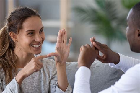 Types Of Sign Language In The World at Janice Milam blog
