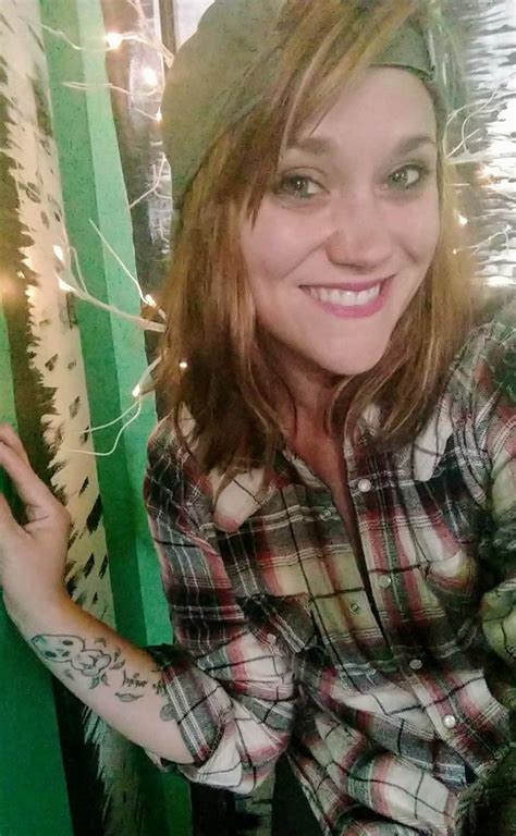 First timer here : r/dykesgonemild