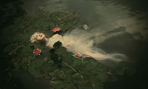 ophelia photography - Buscar con Google | Ophelia's myth | Pinterest ...