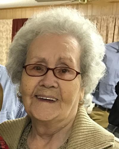 Helen Wright Obituary (2023) - Mt. Pleasant, TX - Curry-Welborn Funeral ...