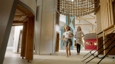 Center Parcs - VN #6 Laits Play Nude on Vimeo