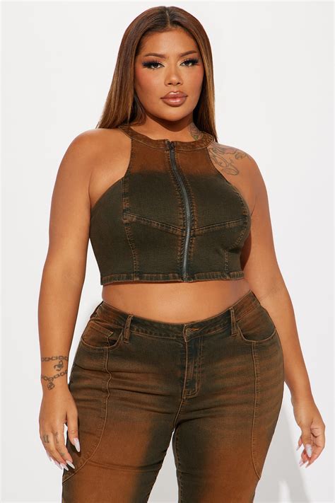 Plus Size Denim Shirts and Tops for Women | Fashion Nova