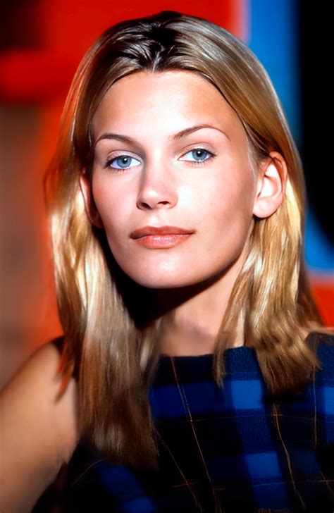 Natasha Henstridge : r/PrettyGirls