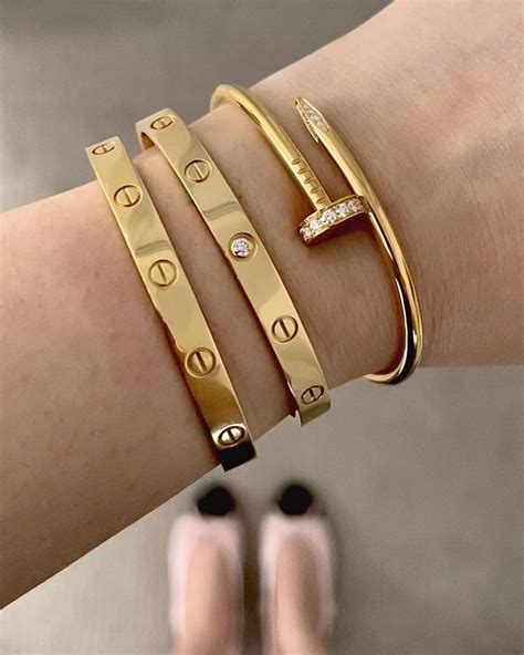 Gold Luxury Bracelets Set | Gift for Her | 18K Gold Bracelet | Luxury bracelet, Nail bracelet ...