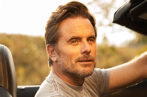 Charles Esten Charles Esten Charles Esten Added A New Photo.