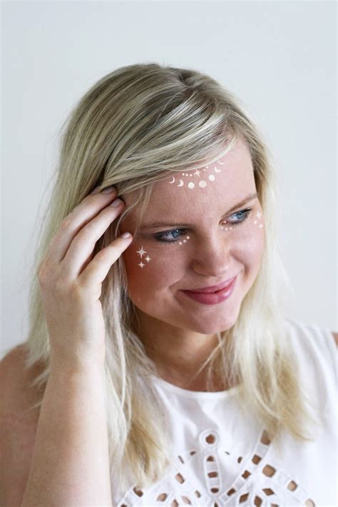 White star face temporary tattoo
