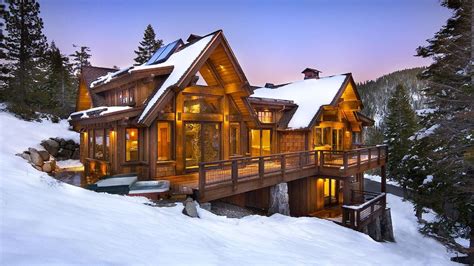 Snowy Mountain Cabin Rental: Cozy Log Cabin Retreat for Winter Getaways