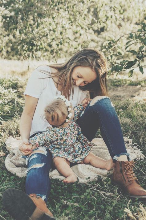 Fall mommy and me pictures Fall Baby Pictures, Mommy And Baby Pictures, Toddler Pictures, Family ...