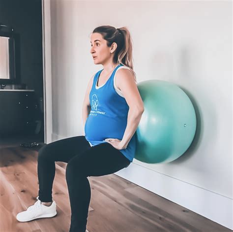 Pregnancy Back Pain Exercises Using Your Birthing Ball | Pregnancy back ...