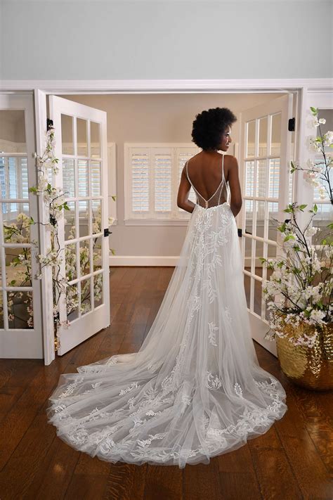 ESSENSE Wedding Dresses | ESSENSE Gowns - Sweethearts Bridal