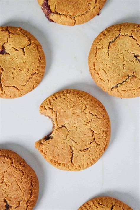 Home Made Uncrustables - A Gluten Free & Kid Friendly Snack! — In Life ...