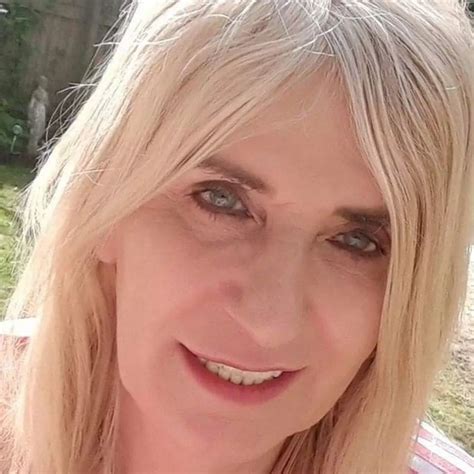 Stephen Beer's Instagram, Twitter & Facebook on IDCrawl