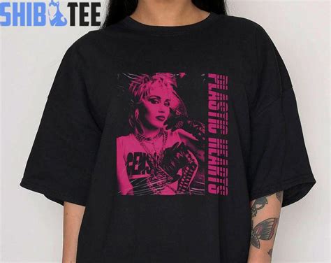 Tia Cyrus Exclusive Porn Videos