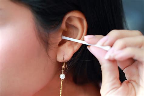How To Pop A Pimple Deep In Your Ear at Paul Makris blog