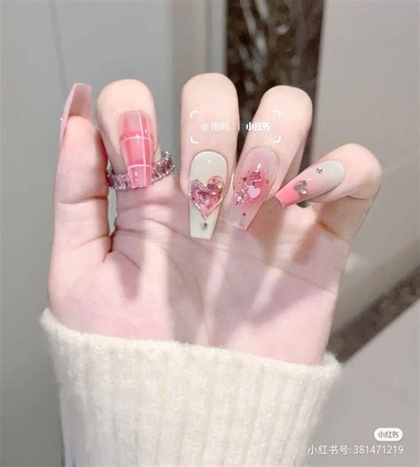 ปักพินในบอร์ด Nail | ไอเดียทำเล็บ, เล็บเจล, ลายเพ้นท์สีเจลทาเล็บ