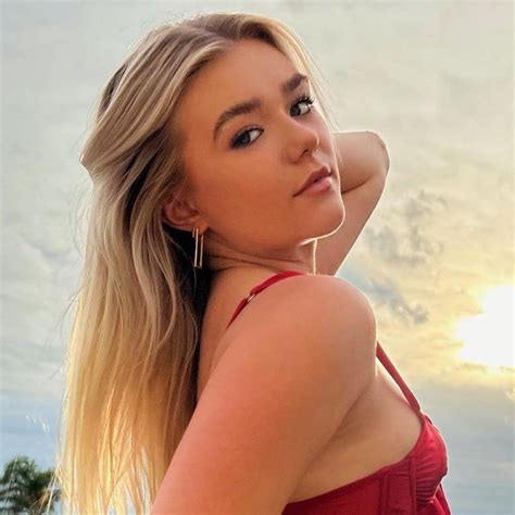 Katie Sigmond Age, Height, Wiki, Net Worth, Biography, and More ...