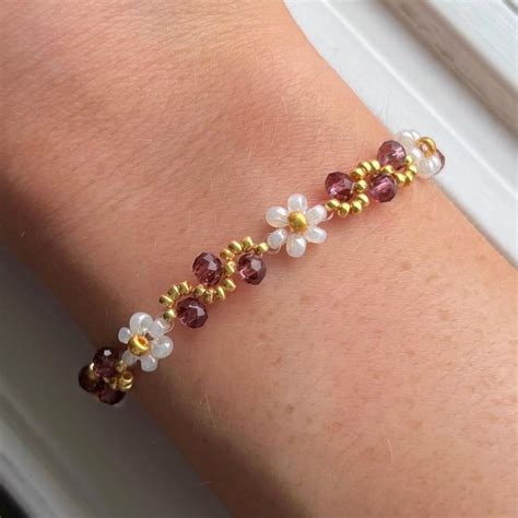 Pin by Lauren on Bracelets | Seed bead bracelets, Beads bracelet design ...
