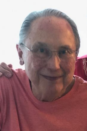 Dubuque, IA Obituaries | Hoffmann Funeral Home