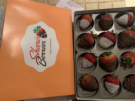 1-Star Review of Shari's Berries: “Ruined birthday”