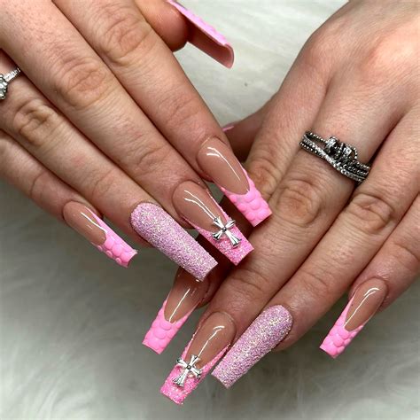 10+ Cute Pink Birthday Nails Ideas for a Perfect Celebration