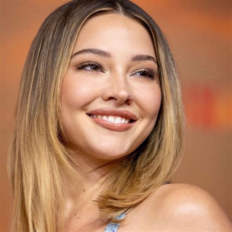 Madelyn Cline new post : r/MadelynCline