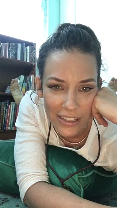 Evangeline Lilly's Feet