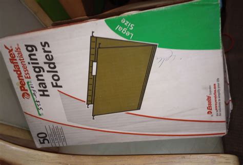 Pendaflex Hanging Folders – ADS.TT