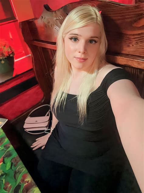 Chubby trans girls are adorable too? 💖 : r/transadorable