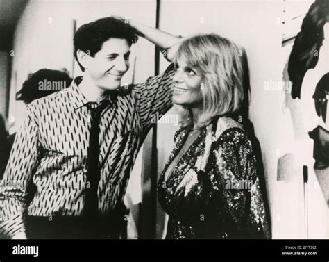 Carol wayne -Fotos und -Bildmaterial in hoher Auflösung – Alamy