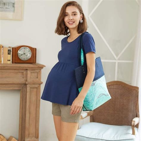 Maternity Office Wear in Singapore To Pull During Pregnancy