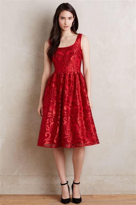 25 Valentine's Day Dresses that Will Make His Heart Skip a Beat ...
