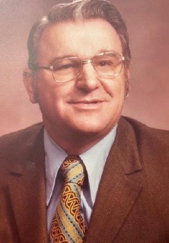 Robert Buzzard Obituary (1926 - 2021) - Bay City, MI - Bay City Times
