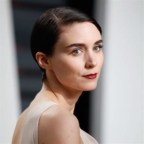Rooney Mara - Paris Match