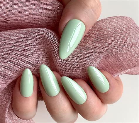 Pastel Green Nail Art