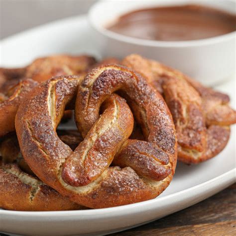 Cinnamon and Sugar Pretzels with Chocolate Sauce - The Salty Cooker ...