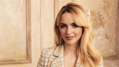 Who Is Maysilee Donner? Mckenna Grace's 'Hunger Games' Character Is ...