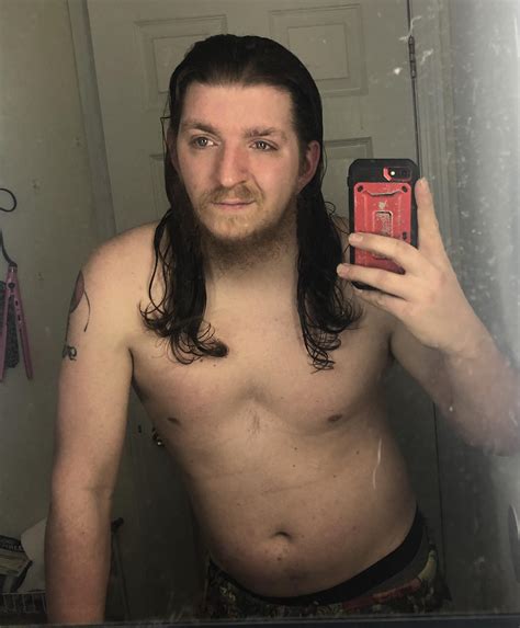 After shower selfie : r/FanslyNewbies