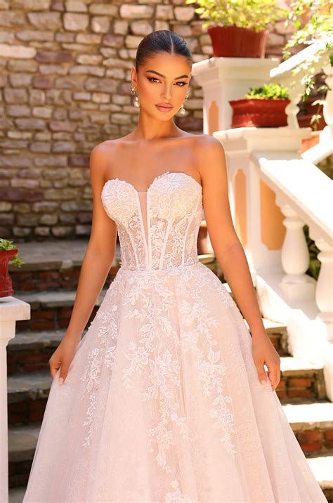 Aspen wedding dress 60 photos - Astyledwedding.com