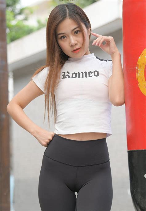 Ghim trên 紧身裤